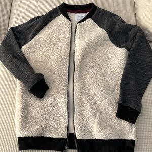 Old navy big boys Sherpa jacket